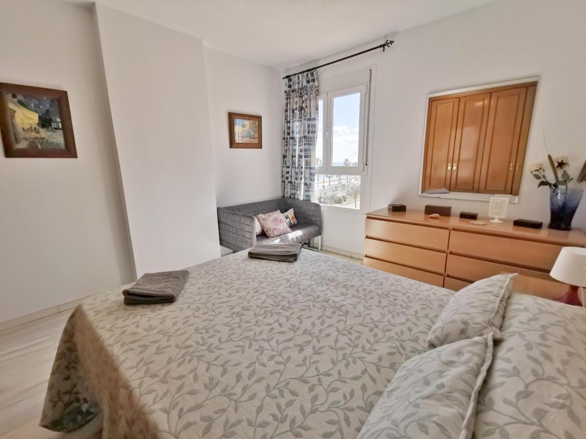 Neptuno Apartment: Sun, Beach And Relax In Huelin مالقة المظهر الخارجي الصورة