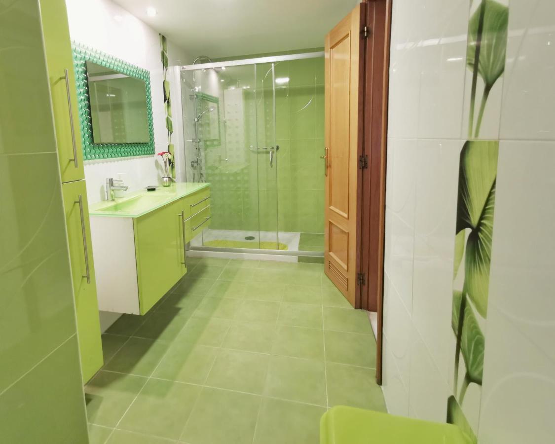 Neptuno Apartment: Sun, Beach And Relax In Huelin مالقة المظهر الخارجي الصورة